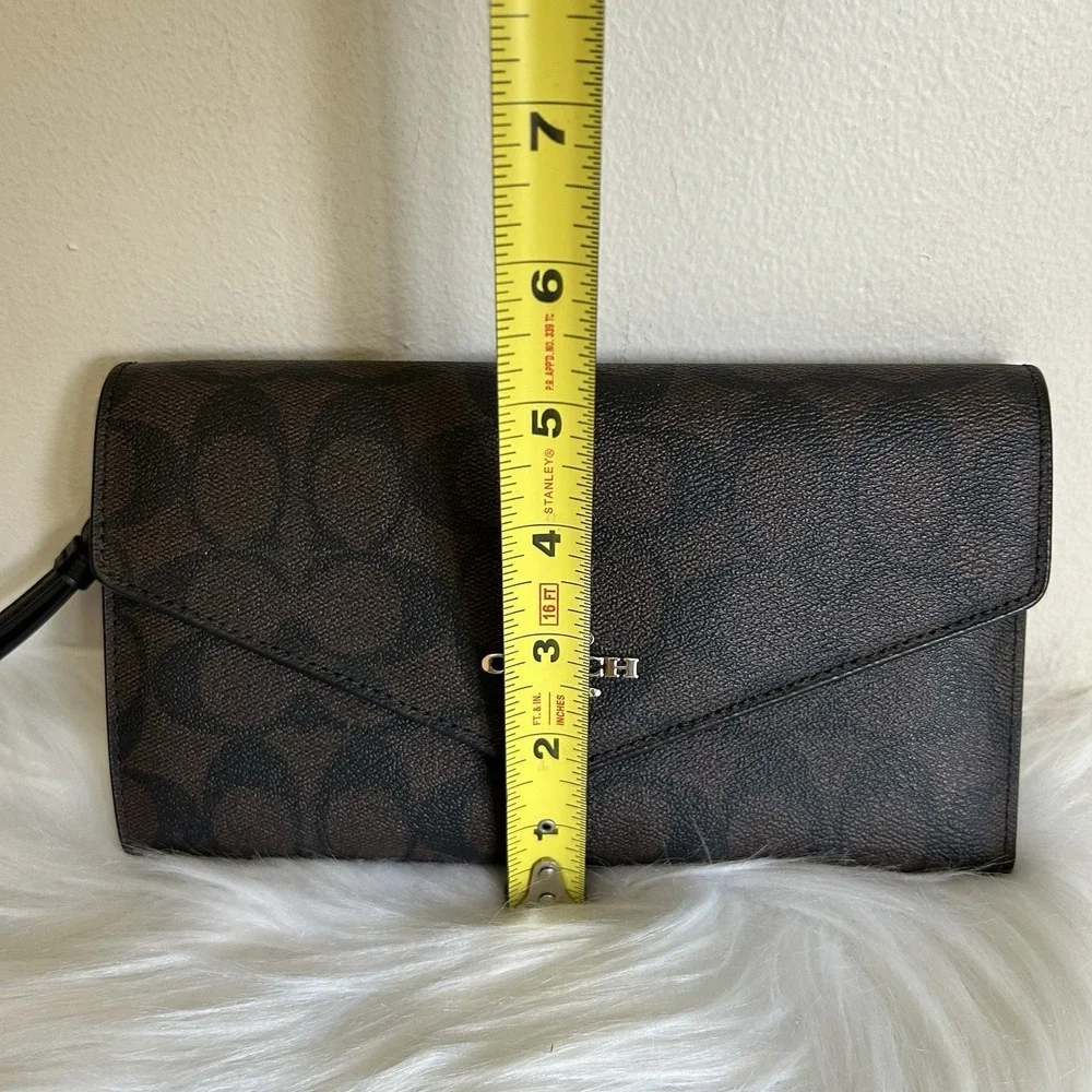Coach C1962 Travel Envelope Wallet Brown Black‎ Signature Canvas NWT